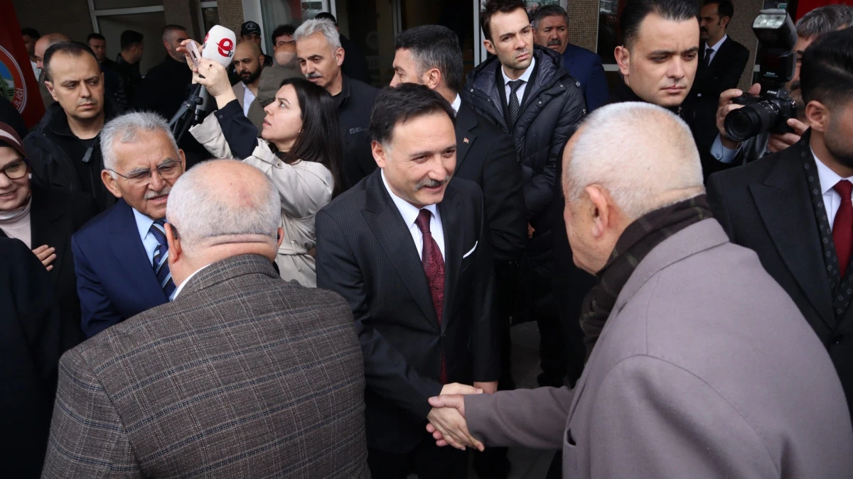 Kayseri Protokol&uuml; Bayramlaşma T&ouml;reninde Buluştu 