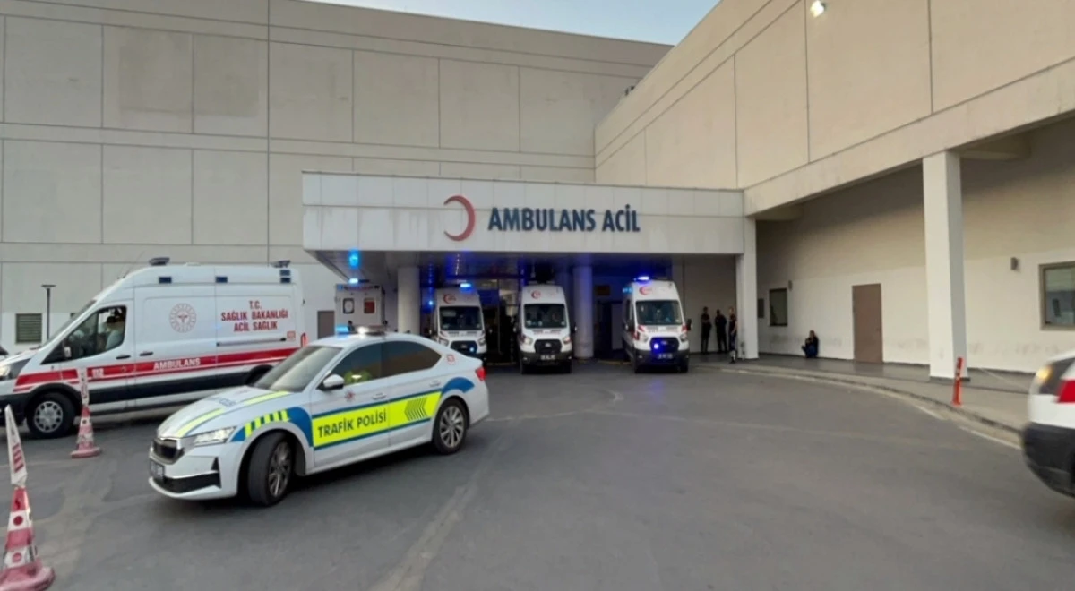 Kayseri'de kamyonla çarpışan otomobildeki 2 polisten başkomiser kurtarılamadı! 