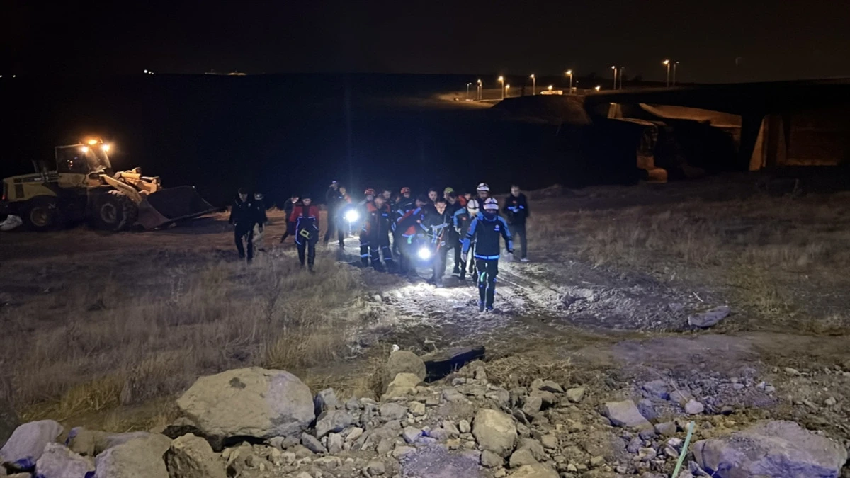 Kayseri’de uçuruma yuvarlanan otomobilin sürücüsü hayatını kaybetti! 