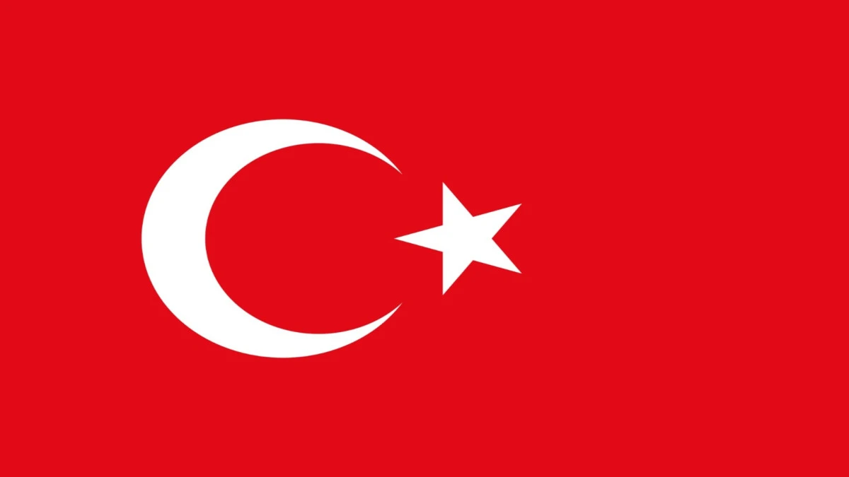 Kayseri&rsquo;den Bayrağa Yapılan Provokasyona Sert Tepki: &ldquo;Protokolden Art Arda A&ccedil;ıklamalar!&rdquo;  