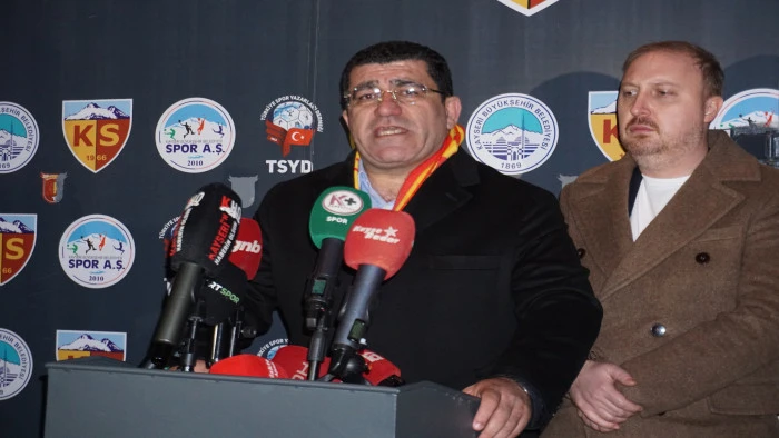 Kayserispor Başkanı A&ccedil;ıkalın: &ldquo;Kayserisporlunun hakkı &ccedil;alına &ccedil;alına  doymadınız&rdquo; 
