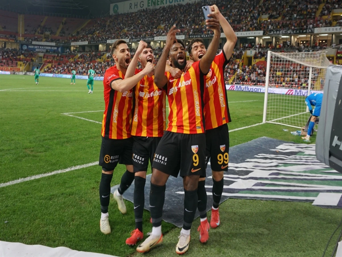 Kayserispor ile Bodrum FK Yenişemedi: 1-1 | Bodrum FK Süper Lig'e Veda Etti! 