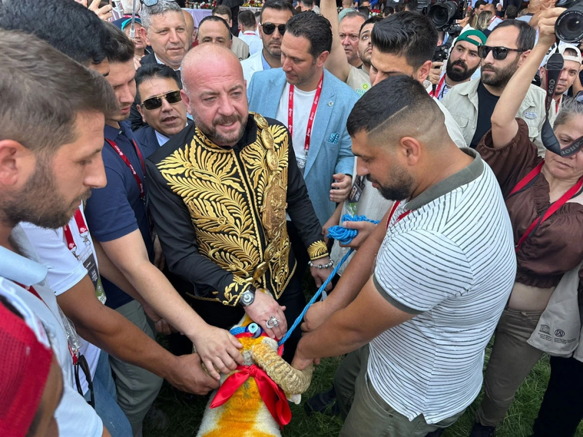 Kırkpınar'da Rekor Ağalık!      