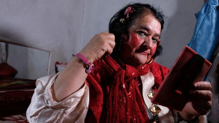 'Kırmızılı kadın' Sultan, hayatını kaybetti! 