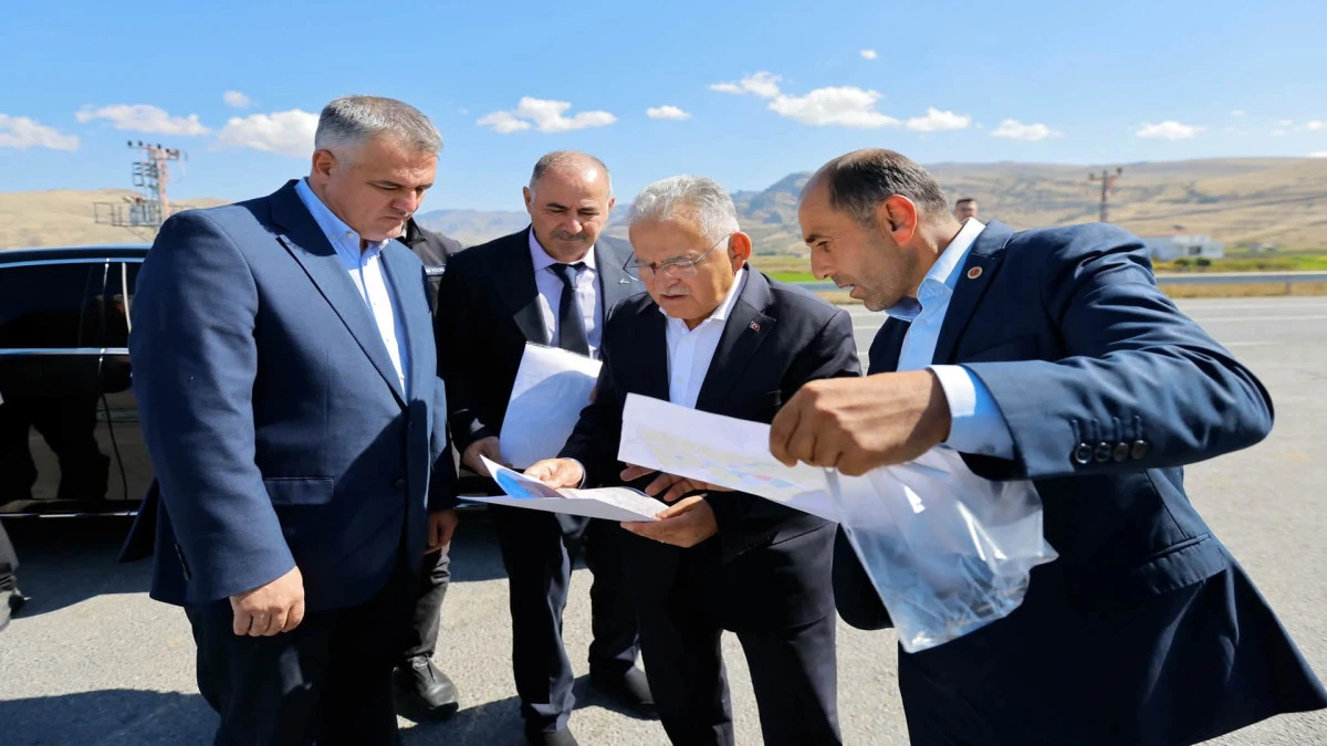 Kop&ccedil;u Mahallesi Muhtarı G&uuml;&ccedil;l&uuml;&rsquo;den B&uuml;y&uuml;kkılı&ccedil;&rsquo;a teşekk&uuml;r 