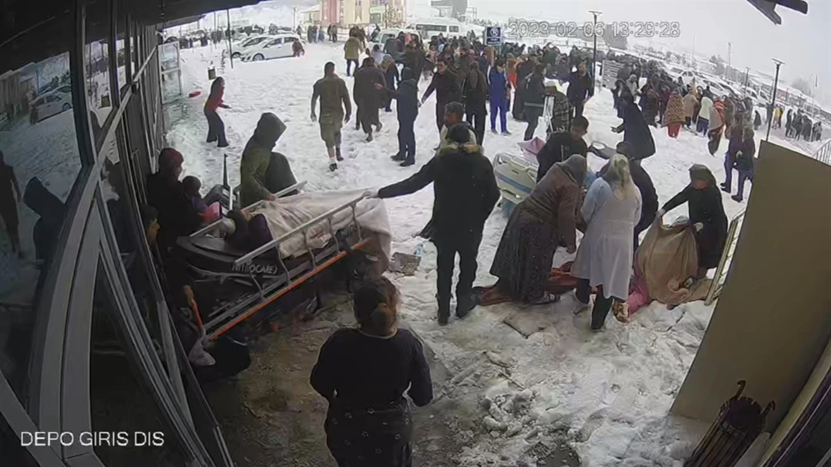 Malatya'da depremin yeni g&ouml;r&uuml;nt&uuml;leri ortaya &ccedil;ıktı! 