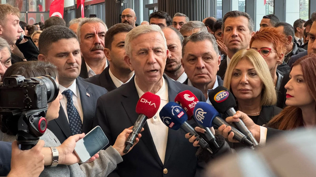 Mansur Yavaş: Parti değiştirenler hesabı sandıkta verecektir 
