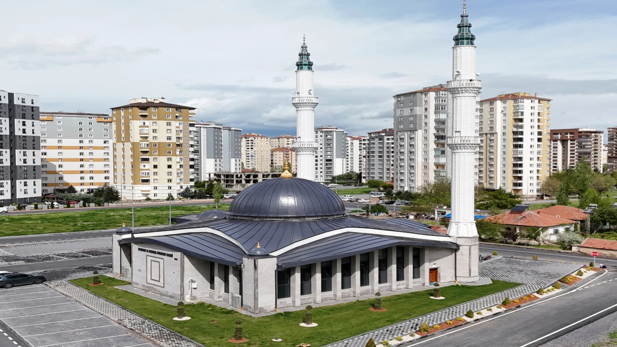 Melikgazi Belediyesi Osman-Fatma Fırıncı Camii A&ccedil;ılıyor 