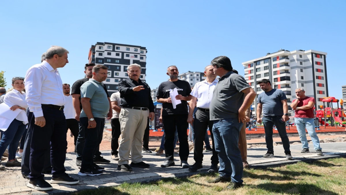 Melikgazi&rsquo;de 11 b&ouml;lgede kentsel d&ouml;n&uuml;ş&uuml;m s&uuml;r&uuml;yor 