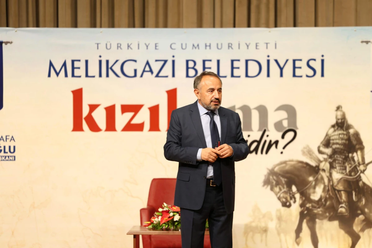 MELİKGAZİ'DE KIZIL ELMA NERESİDİR? KONFERANSI GERÇEKLEŞTİRİLDİ 