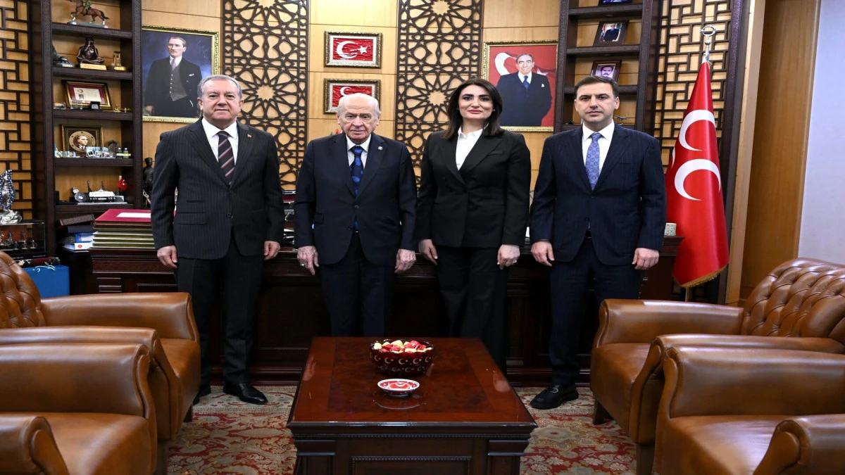 MHP Lideri Bah&ccedil;eli, bayramlaşma heyetini kabul etti! 