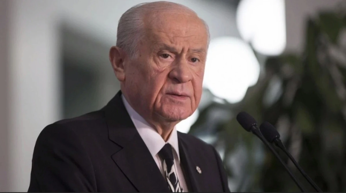 MHP Lideri Bahçeli: Silahların teslim işleminin tamamlanmasıyla yeni yüzyılın mihveri Türk milleti olacaktır 