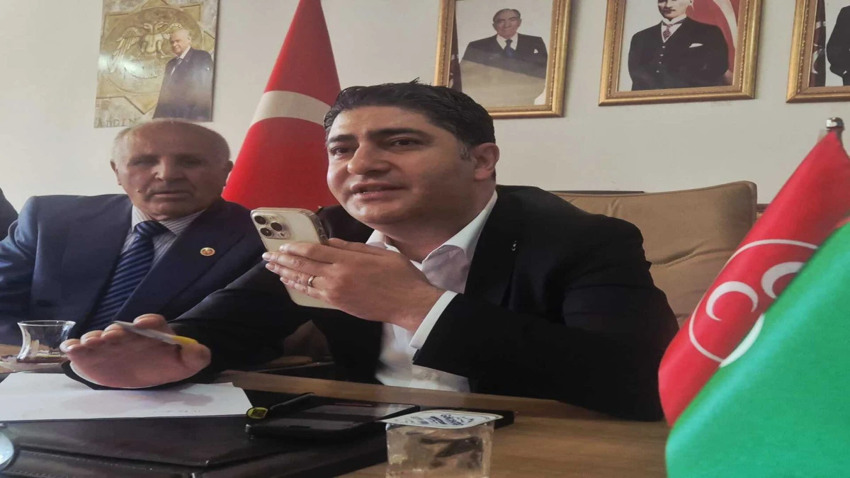 MHP&rsquo;li &Ouml;zdemir Devreye Girdi, Sarız İ&ccedil;in Asfalt Mesafesi Uzadı! 