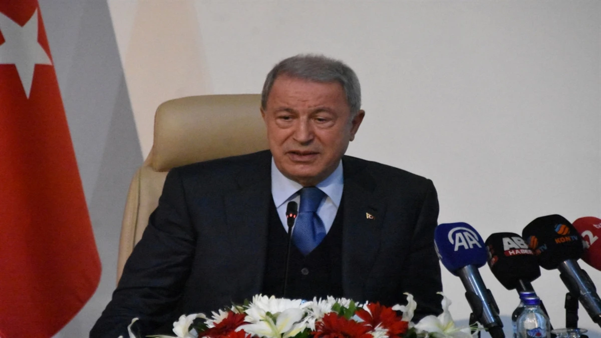 Milli Savunma Komisyonu Başkanı Akar, Konya’da Güvenlik ve Terörle Mücadele Sürecini Anlattı! 