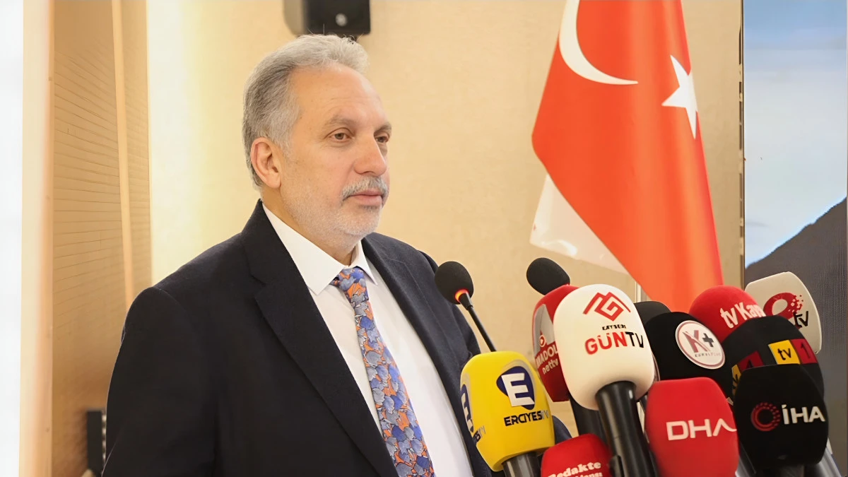 "Ne Diyeyim?" Dedi, Bombayı Patlattı: Mustafa Yal&ccedil;ın&rsquo;dan Avanslı Anket Cevabı 