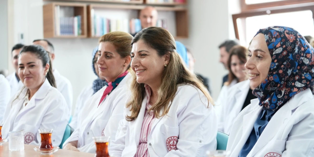 &Ouml;ğretmenler G&uuml;n&uuml; i&ccedil;in 81 ilde etkinlikler d&uuml;zenlenecek