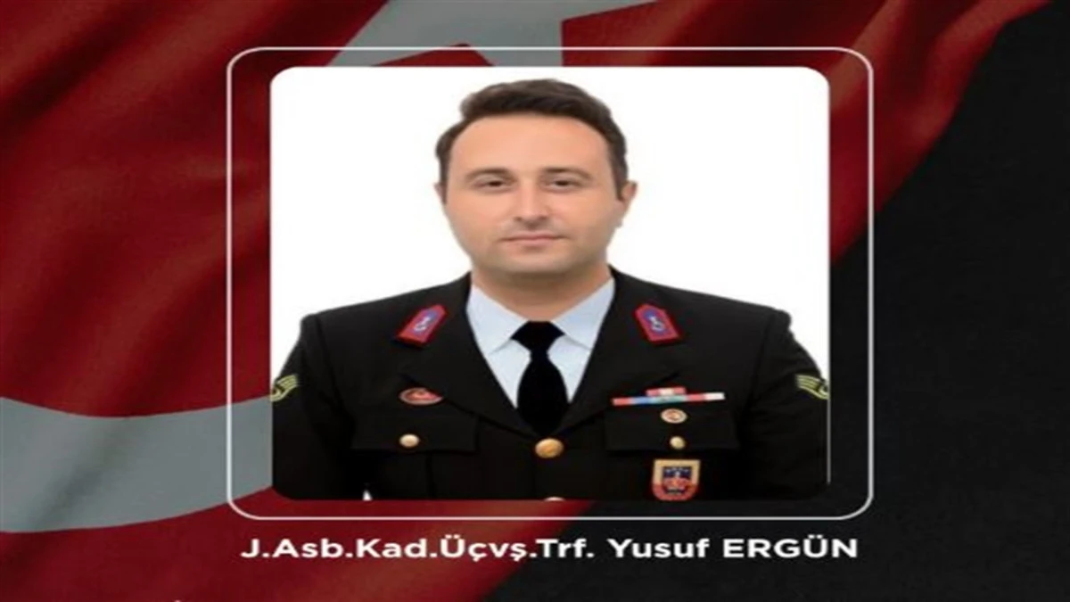 Otomobilin &ccedil;arptığı Jandarma Astsubay &Uuml;st&ccedil;avuş Erg&uuml;n şehit oldu 