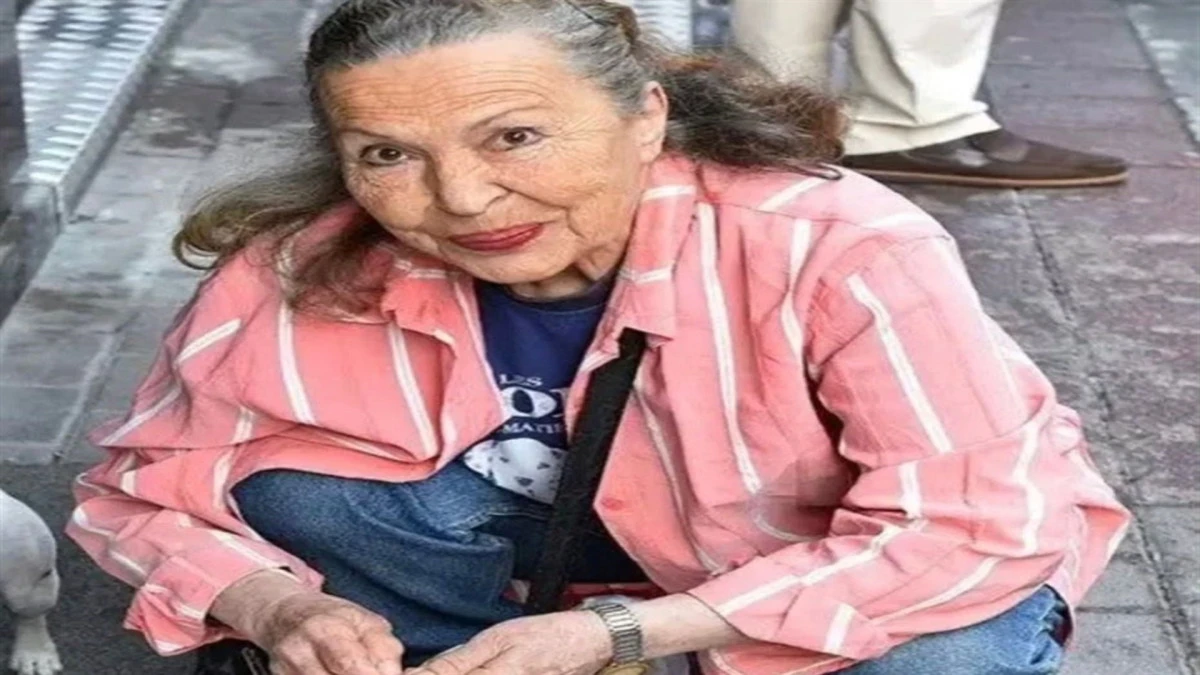 Oyuncu Emel Yıldız hayatını kaybetti 