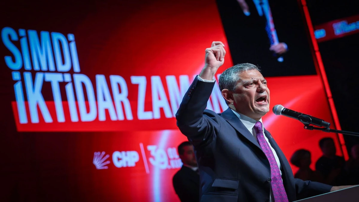 Özgür Özel: CHP, bizi eskiye döndürmek isteyenlerden arınacak 