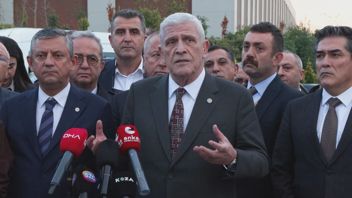 &Ouml;zg&uuml;r &Ouml;zel ve M&uuml;savat Dervişoğlu, İBB davası sonrası konuştu 