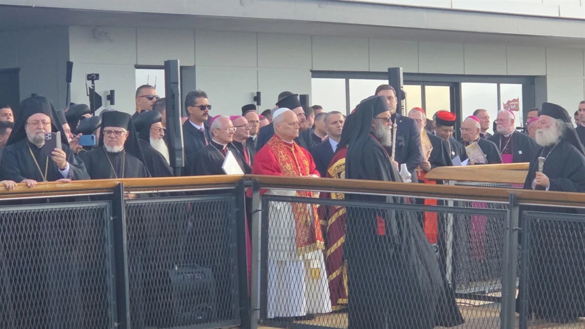 Papa 14’üncü Leo, İznik'te 