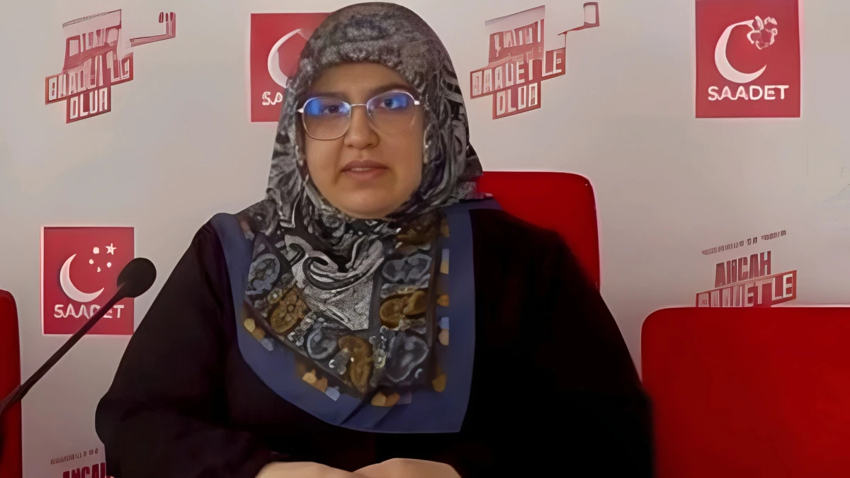 Saadet Partili Özçelik: 