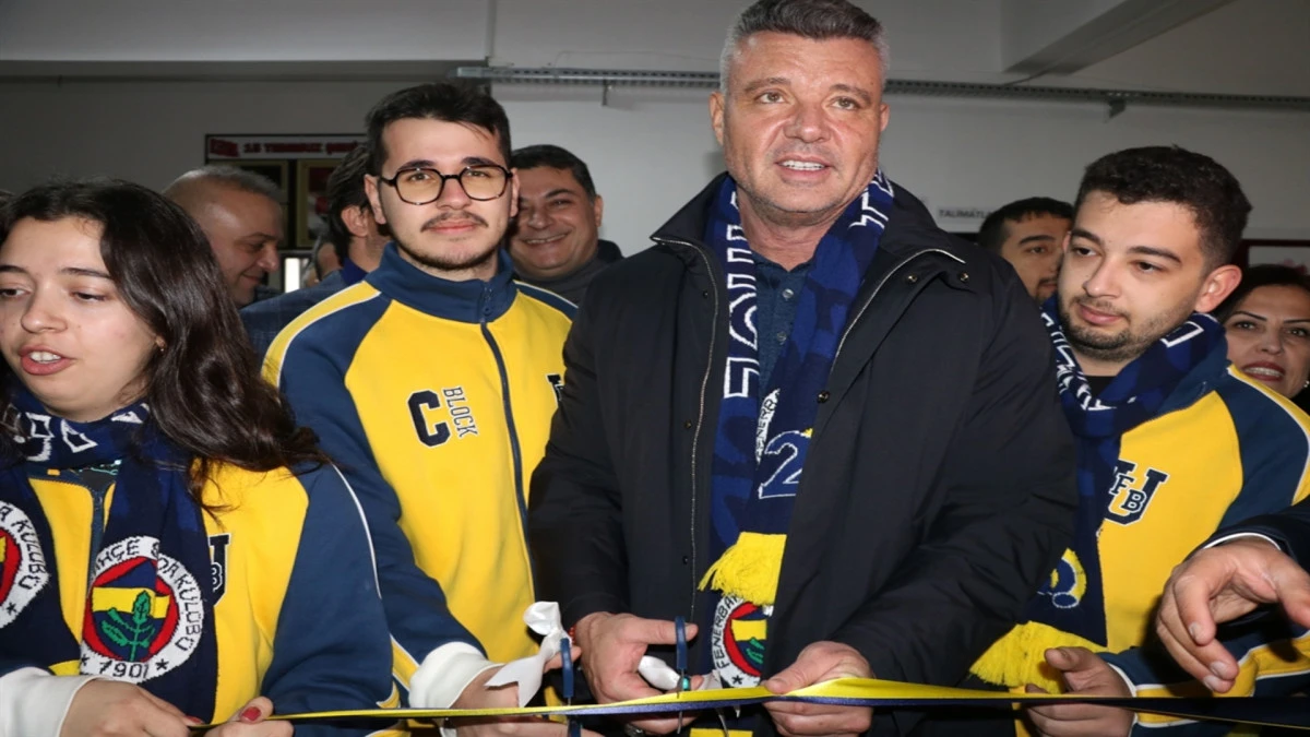 Sadettin Saran, 'Her Deplasman Bir Okul' projesiyle Alanya&rsquo;da k&uuml;t&uuml;phane a&ccedil;tı! 