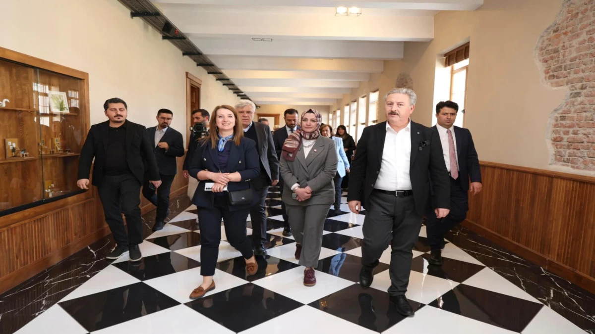 Sanat Melikgazi, Kent Konseyi Heyetini Ağırladı  