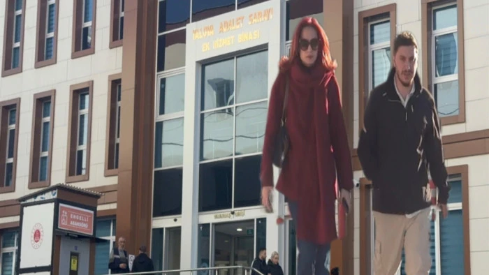 Şarkıcı G&uuml;ll&uuml;'n&uuml;n oğlu Tuğberk, şikayet&ccedil;i sıfatıyla 5 saat ifade verdi: İşte Detaylar  