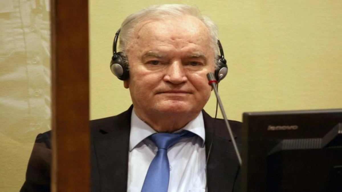 Savaş su&ccedil;lusu Ratko Mladic &ouml;ld&uuml; 