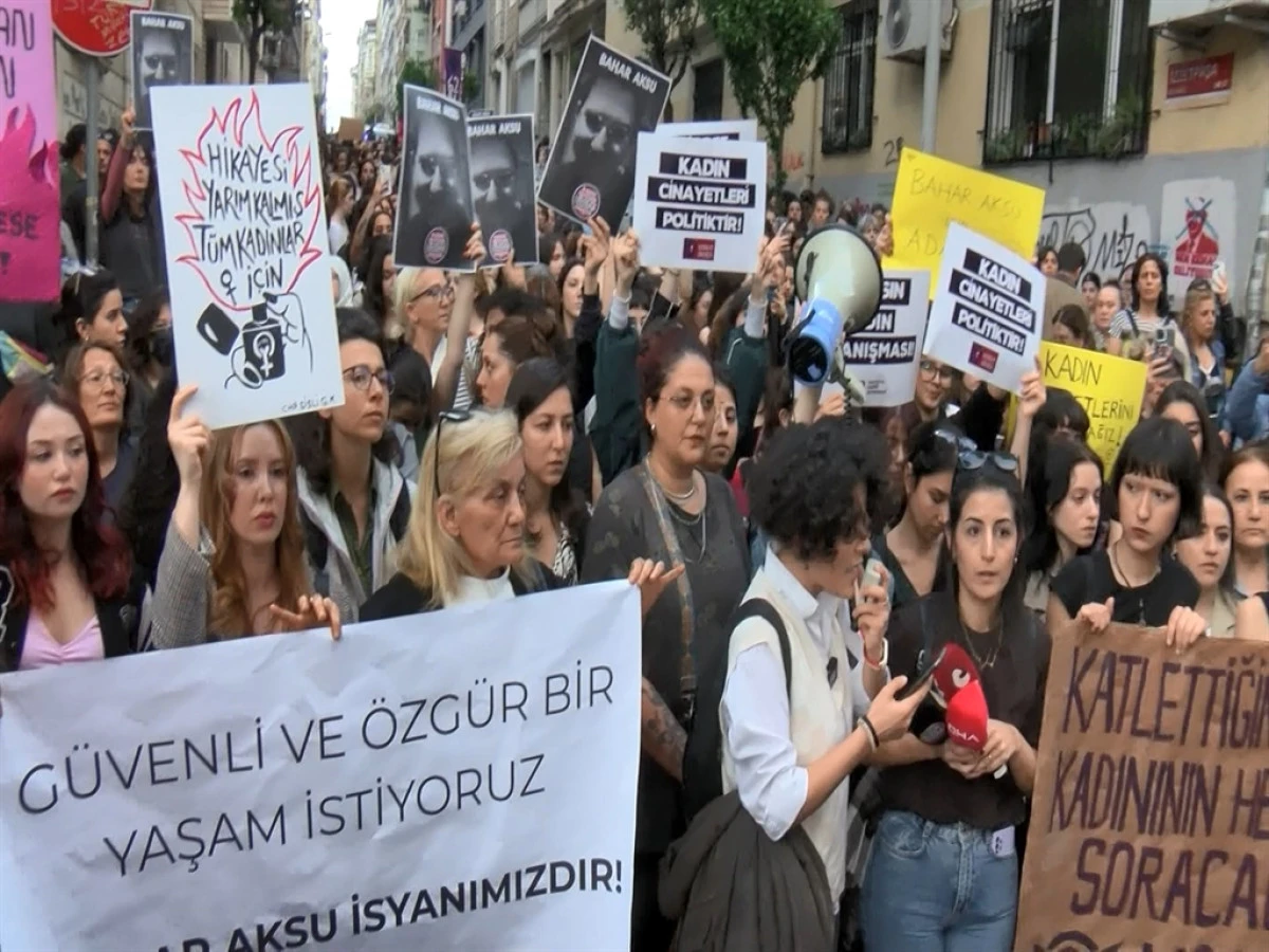Şişli’de kadınlar öldürülen Bahar Aksu için yürüdü! 