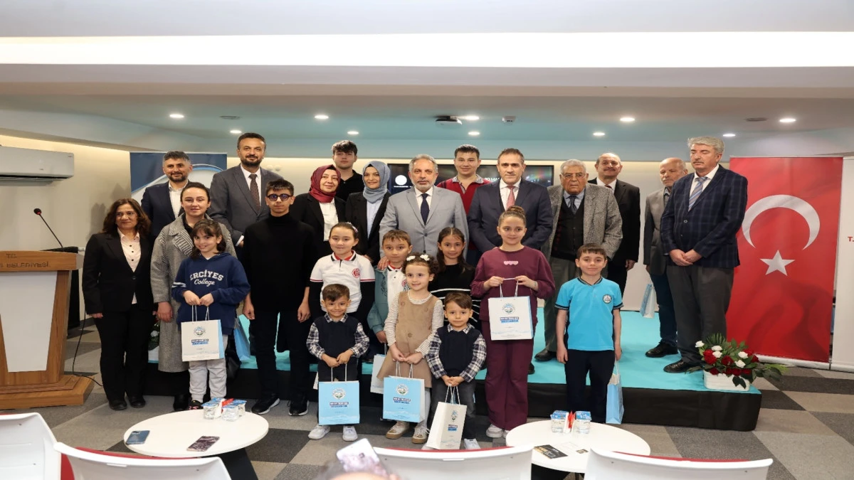 Talas&rsquo;ta en fazla kitap okuyanlara &ouml;d&uuml;l 