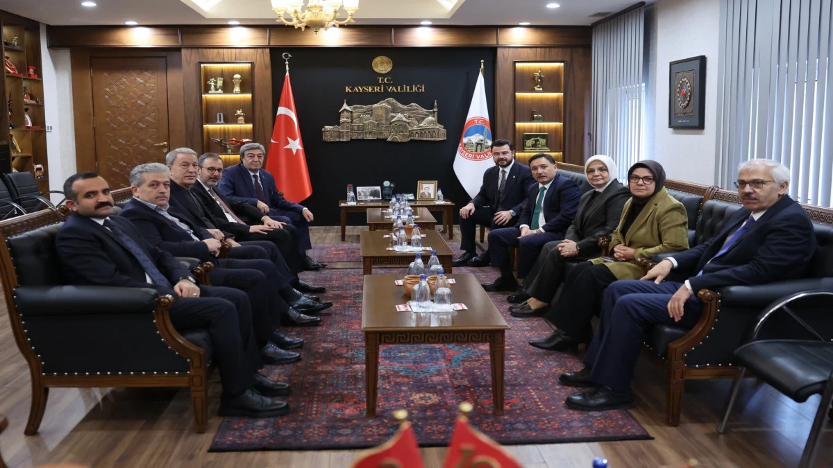 TBMM Engelli Bireylerin Sorunlarını Araştırma Komisyonu&rsquo;ndan Vali &Ccedil;i&ccedil;ek&rsquo;e ziyaret! 