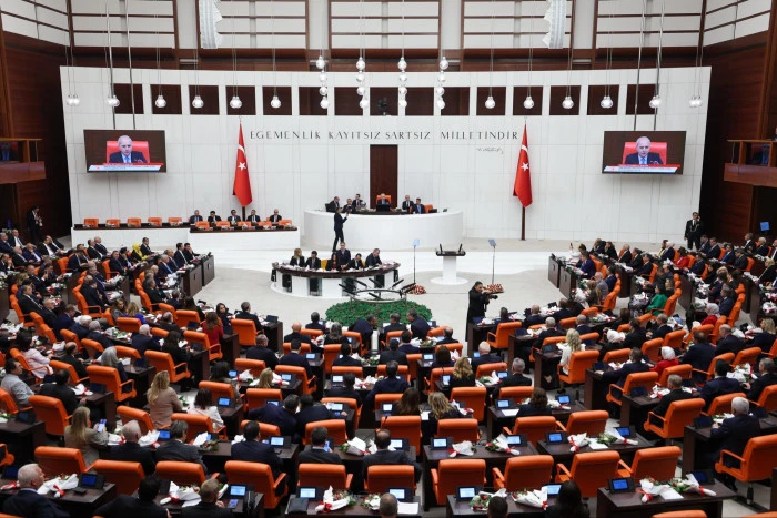 TBMM'DE BU HAFTA B&Uuml;T&Ccedil;E G&Ouml;R&Uuml;ŞMELERİNE DEVAM EDİLECEK