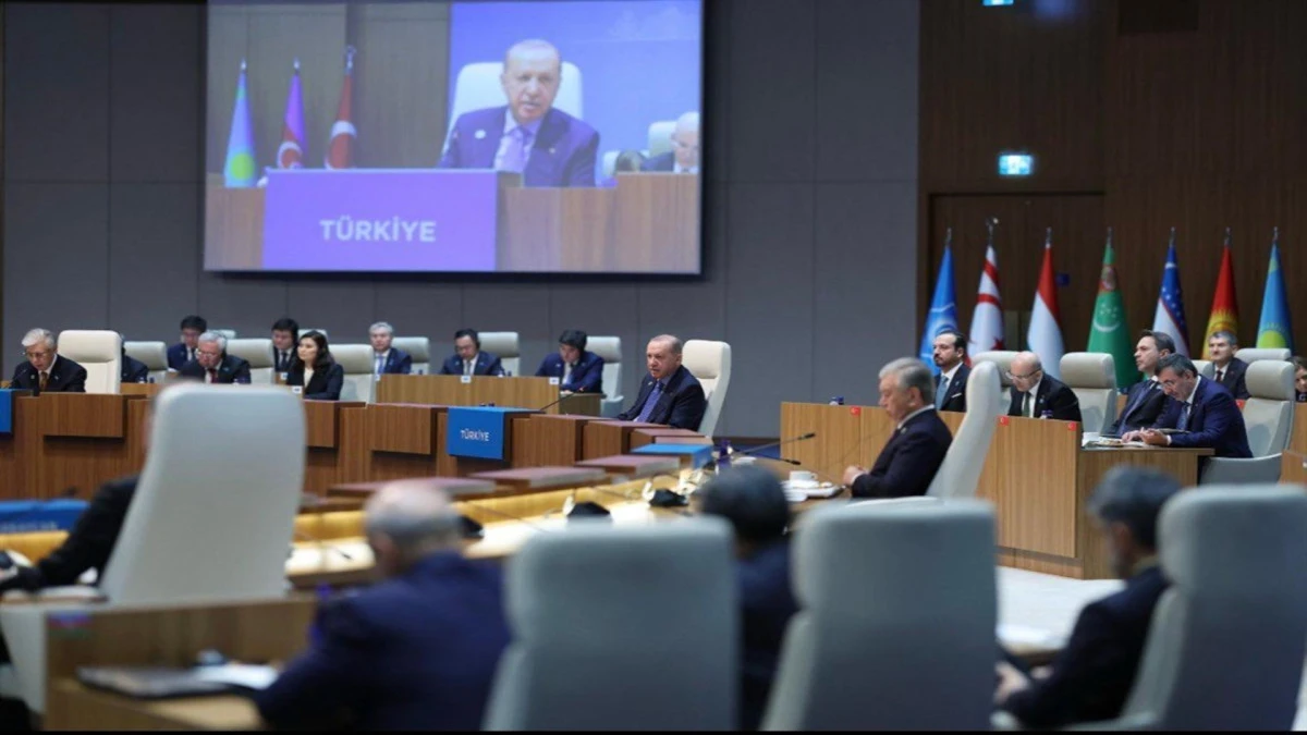 TDT 13'&Uuml;NC&Uuml; LİDERLER ZİRVESİ ANKARA BİLDİRİSİ İMZALANDI 