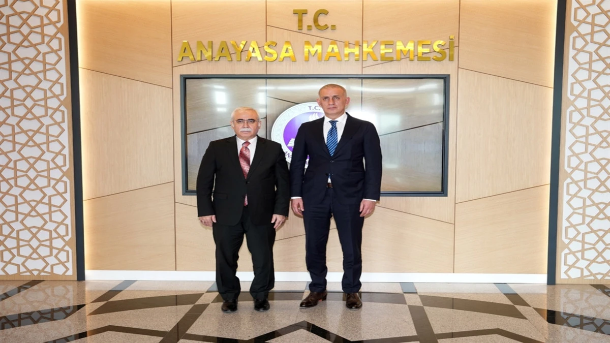 TFF Başkanı Hacıosmanoğlu'ndan Anayasa Mahkemesi Başkanı &Ouml;zkaya'ya ziyaret! 