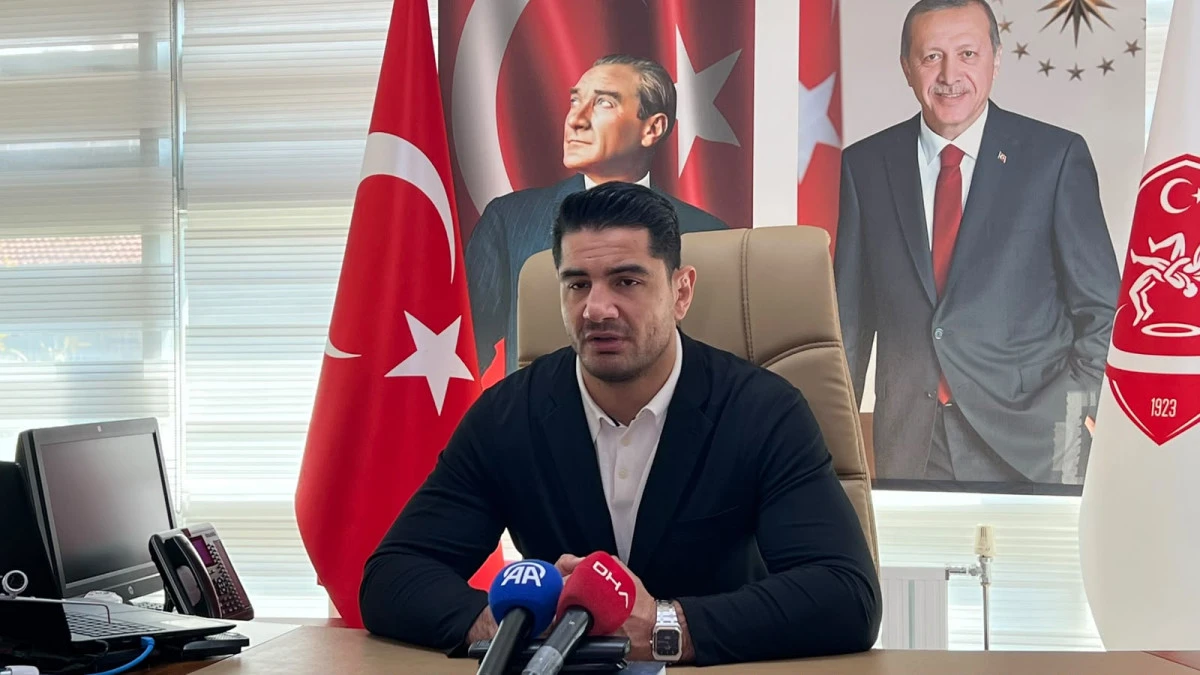 TGF Başkanı Taha Akg&uuml;l, D&uuml;nya G&uuml;reş Şampiyonası &ouml;ncesi değerlendirmelerde bulundu 
