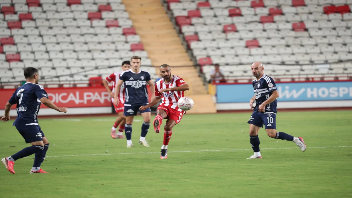 Trendyol 1. Lig: Antalyaspor 1 - 2 Sarıyer 