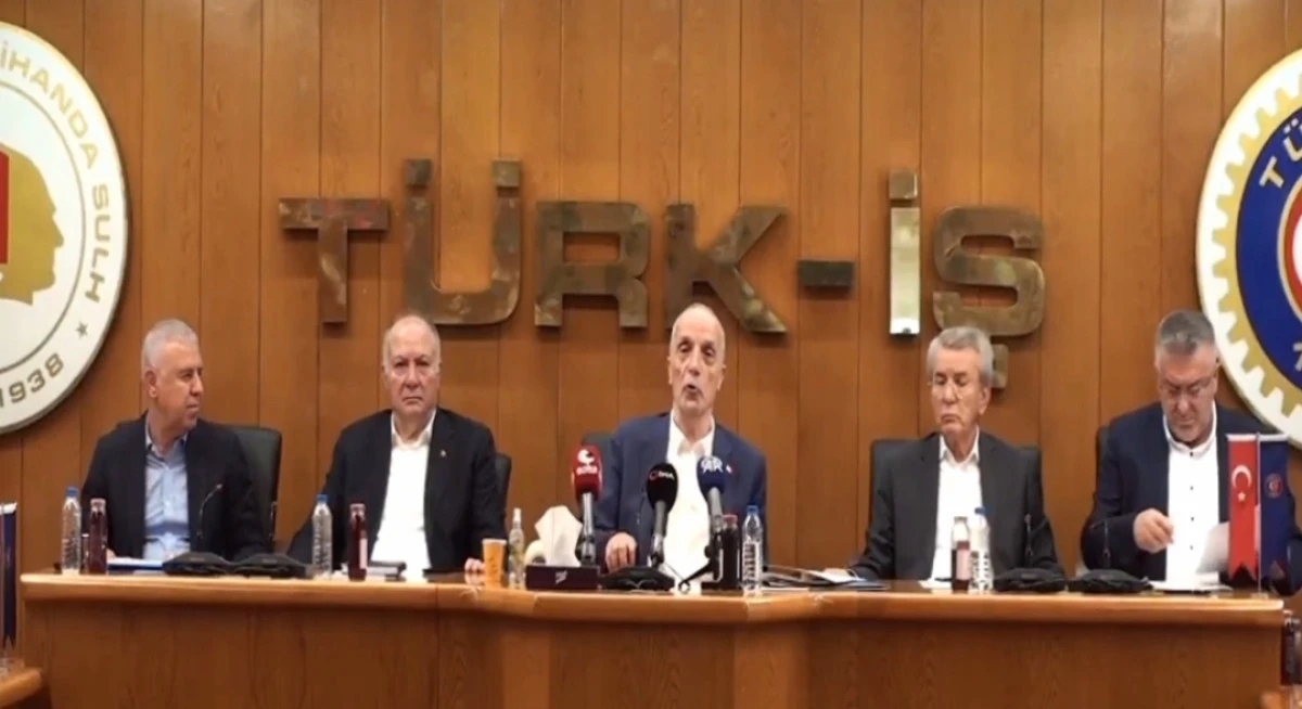 TÜRK-İŞ'ten grev kararı 
