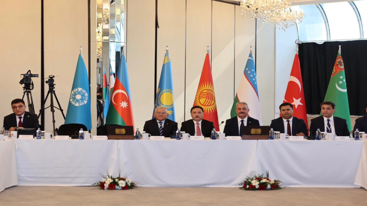 T&Uuml;RKSOY&rsquo;un 7. Kıdemli Memurlar toplantısı Kayseri&rsquo;de ger&ccedil;ekleştirildi 