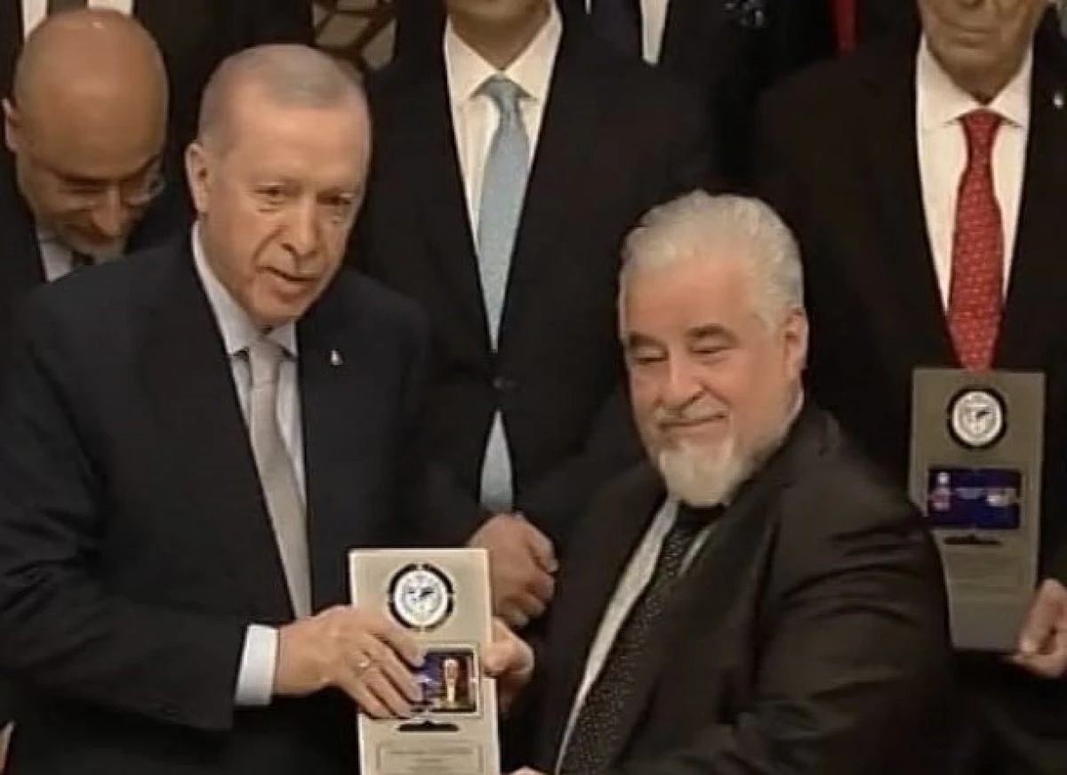 TV Kayseri'ye Devletin Zirvesinden Büyük Ödül  