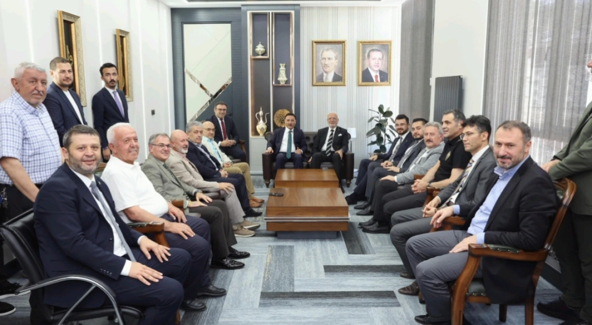 Vekil Elitaş’tan Hacılar’a Övgü: “Sosyal Dönüşümde Örnek İlçe”
