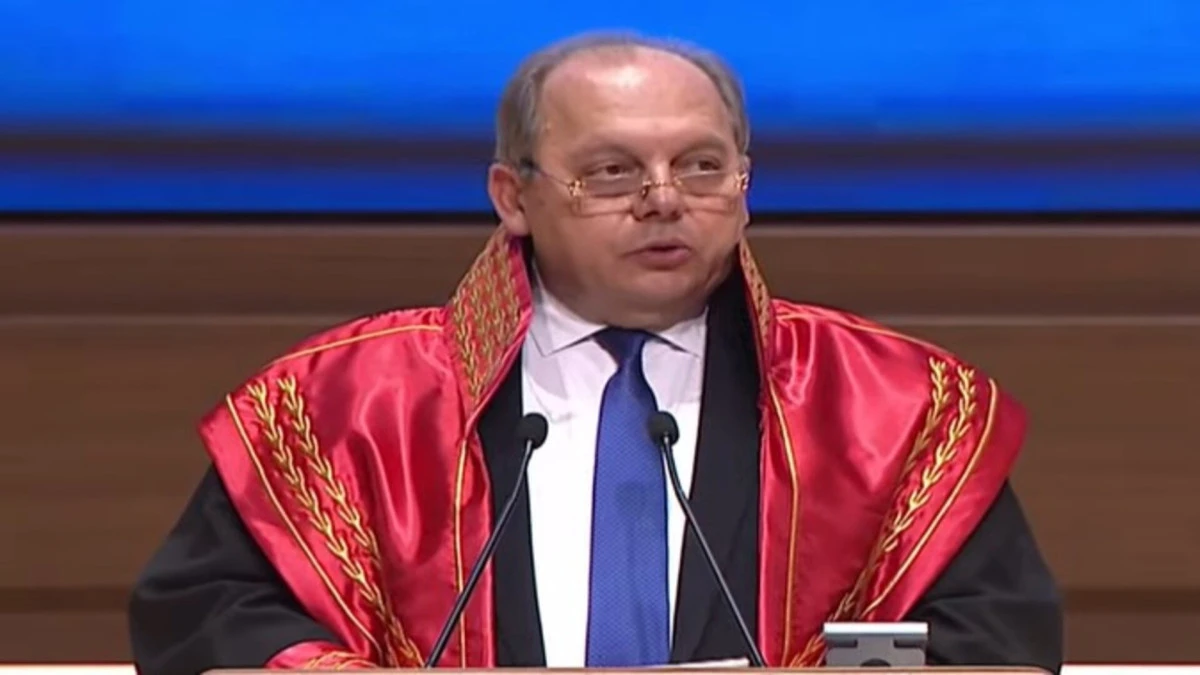 Yargıtay Başkanı Kerkez: Teknoloji insanın yerinde değil, insanın yanında olmalıdır 